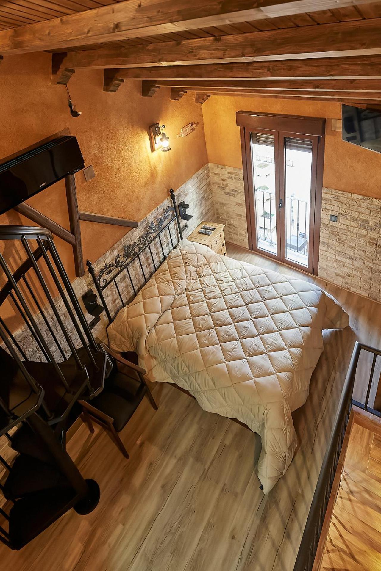Apartamento Divino Morales Plasencia Buitenkant foto