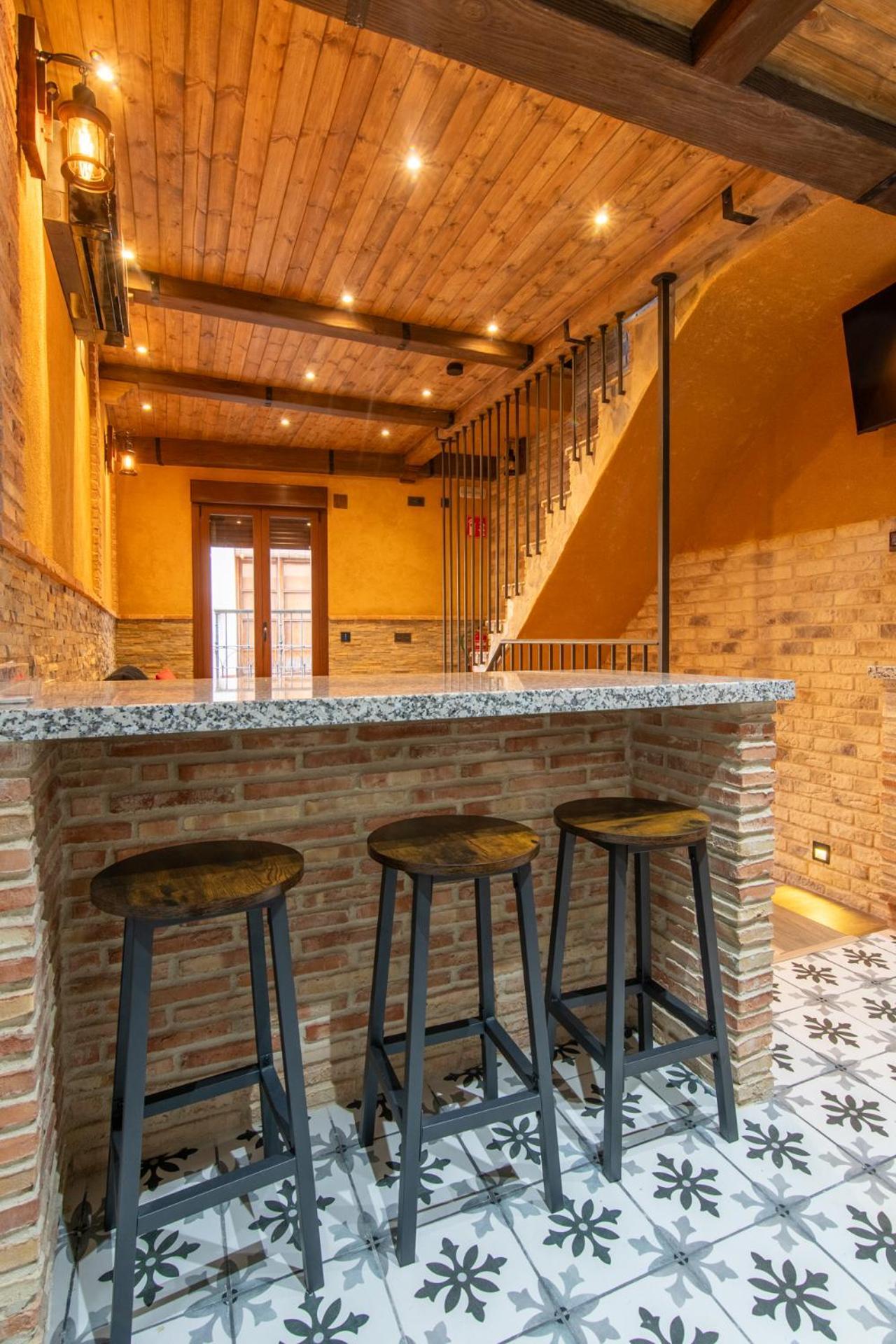 Apartamento Divino Morales Plasencia Buitenkant foto